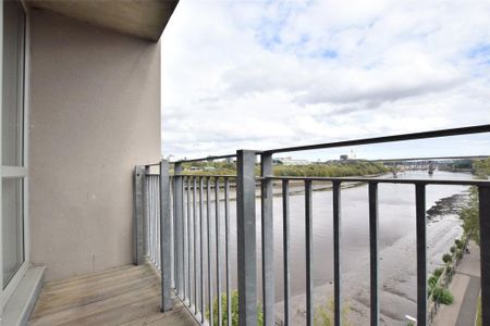 2 bedroom apartment to rent - Photo 2