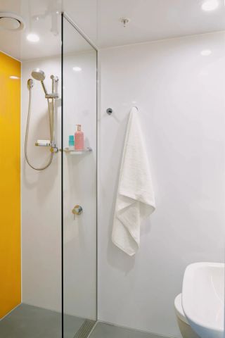 Signature Plus Studio Apartment (Queen Bed) - Photo 4