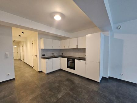 Appartement te huur in Maasmechelen - Photo 3