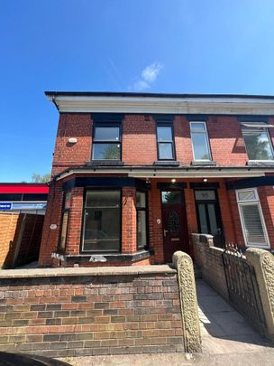 1 bedroom in a house share to rent - Photo 1