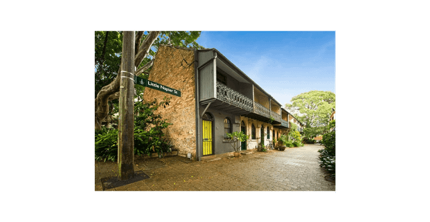 Charming Fully Furnished Two-Bedroom Garden Terrace in Quiet and Private Location - Photo 1