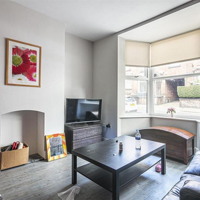 5 bedroom terraced house to rent - Photo 1