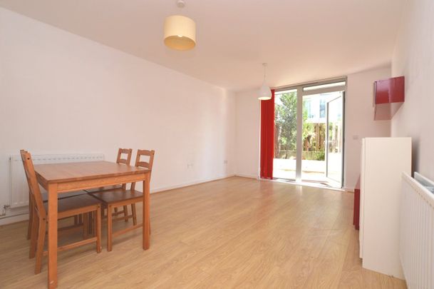 Rye Lane, London, SE15 - Photo 1