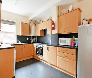 4 bedroom house share to rent - Photo 6