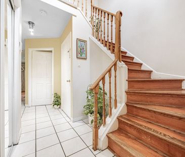 For Lease - 356 Laurentian Avenue, Mississauga, Ontario - Photo 1