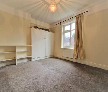 3 bedroom House To Let - Photo 4