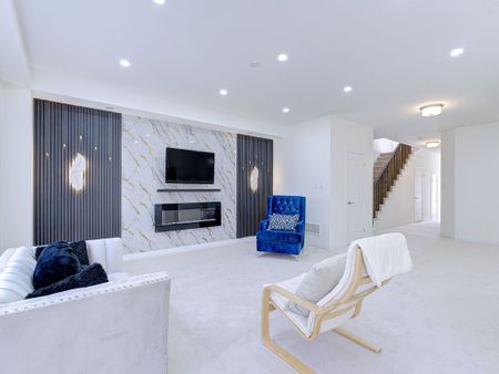 For Lease - 44 Dennis Avenue, Brantford, Ontario - Photo 3