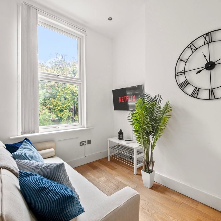 2 Bed Maisonette, Shirland Road, W9 - Photo 1