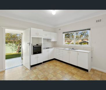 92 Sherbrook Road, Hornsby, NSW 2077 - Photo 4