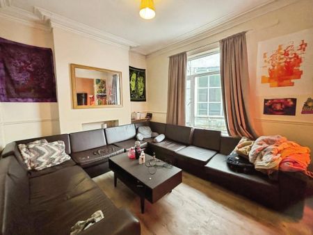 10 bedroom house to rent - Photo 2