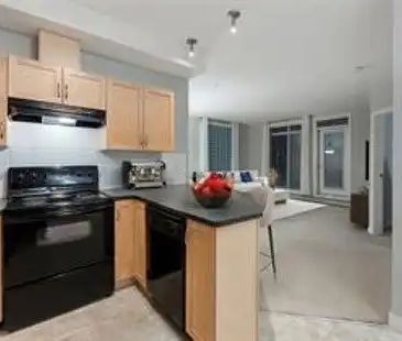 2 Bedroom Suite in Desirable Bridgeland — 2 Bedrooms Condo Unit - Photo 1