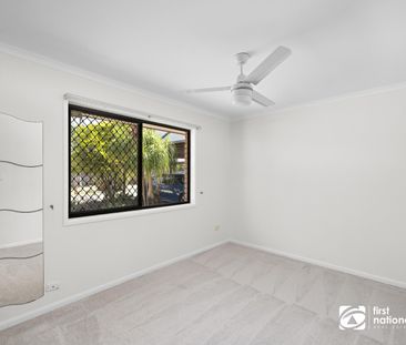 LOVELY TWO BEDROOM LOW SET VILLA IN CENTRAL CAPALABA - WITH LARGE F... - Photo 1