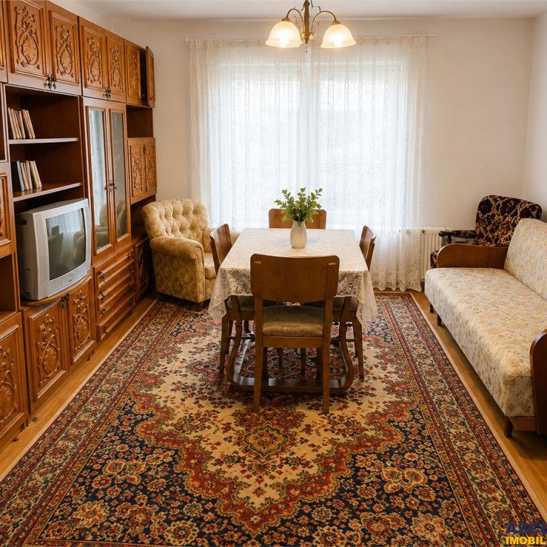 Corp de casa cu 3 camere, parcare in curte, Drumul Poienii, - Photo 1