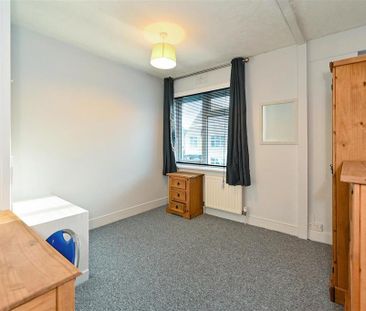 5 bedroom terraced house to rent - Photo 5