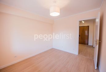 Apartamento T2+1 em Porto