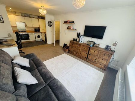 2 bedroom apartment to rent - Photo 3