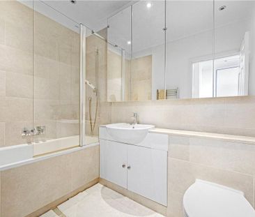 3 bedroom apartment to rent - Photo 3