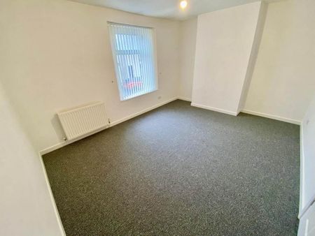 2 bedroom house to rent - Photo 2