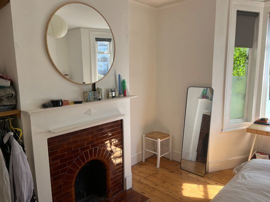 1 Bed Flat, Marsala Road, SE13 - Photo 1