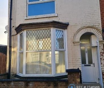 3 bedroom end of terrace house to rent - Photo 4