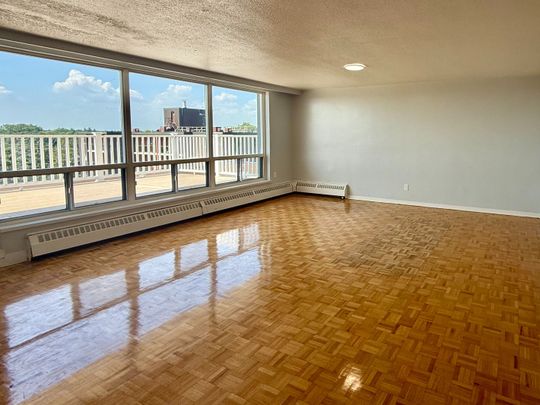 For Lease - 363 Lakeshore Road Unit# 801, Mississauga, Ontario - Photo 1