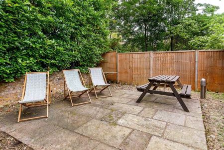 2 bedroom flat to rent - Photo 5