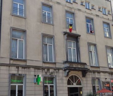 Appartement te huur in Brussel voor € 1.250 met 1 slaapkamer - Photo 3
