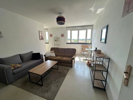 Bel appartement meublé de trois pièces avec 1 chambre - Photo 3