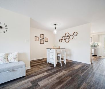 For Lease - 3320 Meadowgate Boulevard Unit# 14, London South, Ontario - Photo 5