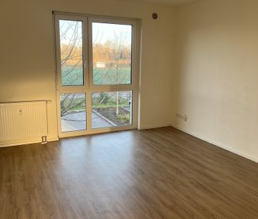 Yitzhak-Rabin-Straße 8, 40789 Monheim - Photo 1