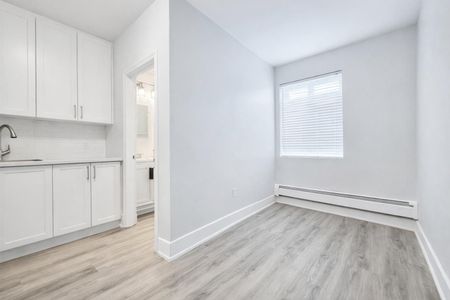 For Lease - 33 Ontario Street Unit# 2, St. Catharines, Ontario - Photo 2