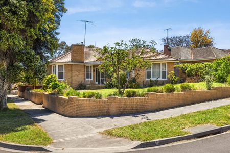 1 Libra Street, Balwyn North VIC 3104 - Photo 5