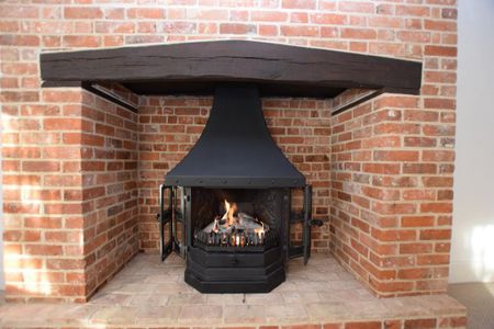 4 bedroom detached house to rent - Photo 2