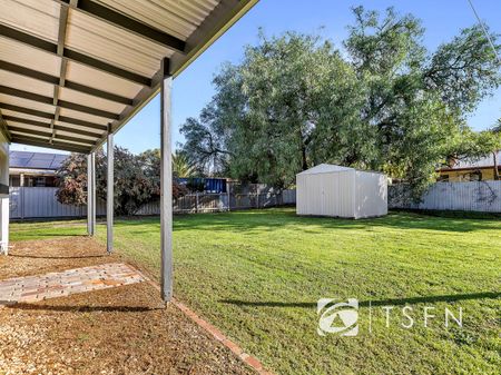 14 Burrowes St, Golden Square - Photo 3