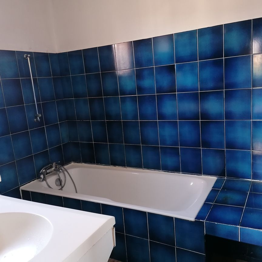 Location Appartement 2 pièces PEGOMAS 06580 - Photo 1