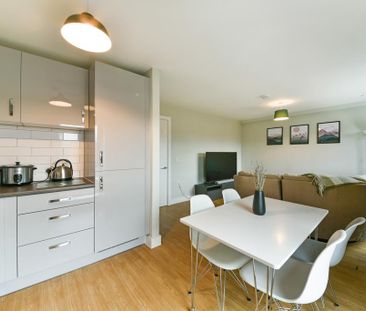 2 bedroom apartment to rent - Photo 2