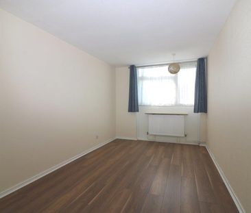 Ashanti Close, Southend-On-Sea, Essex, SS3 9RL - Photo 2