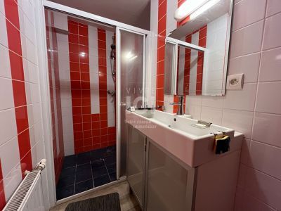 Location Maison 6 pièces 109m² - Photo 5