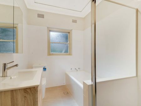 2/24 Ronald Ave, Greenwich NSW 2065 - Apartment For Rent | Domain - Photo 4