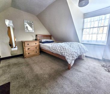 2 bedroom semi-detached house to rent - Photo 4