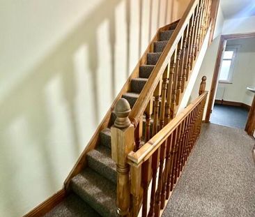 1 Donegall Avenue, Belfast, BT12 6LS - Photo 6