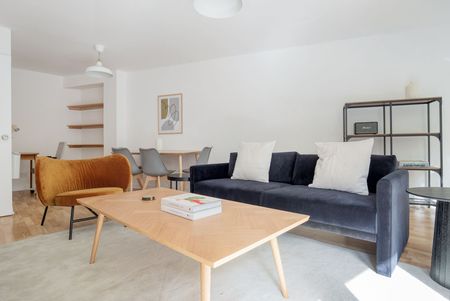 Fountain Court, Lafone St - Photo 2