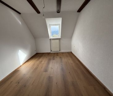 Charmante 3,5-Zimmer Wohnung mit Gartenanteil in Kennelbach - Foto 2