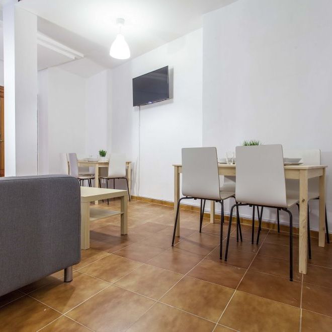 Big room in the centre of Valencia - Photo 1