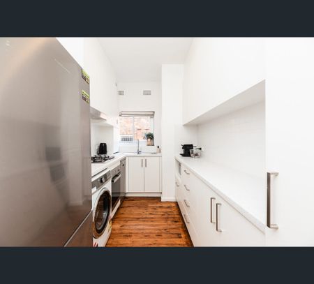 8/12 Francis Street, Bondi Beach, NSW 2026 - Photo 2