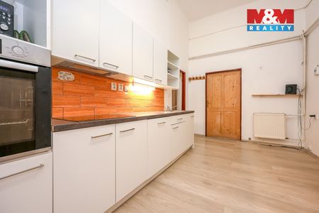 Pronájem bytu 4+kk 180 m² - Fotografie 3