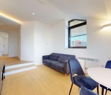 2 bedroom flat to rent - Photo 5