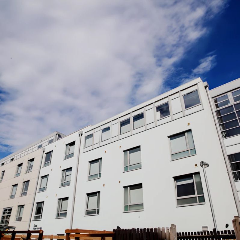 Classic 2 Bed Apartment - Photo 1