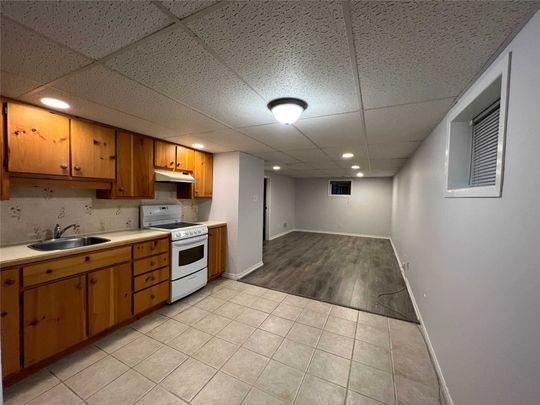 For Lease - 947 Oklahoma Drive Unit# Lower, Pickering, Ontario - Photo 1