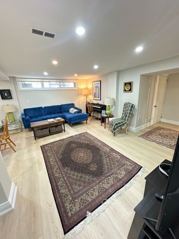 For Lease - 100 RICHARDSON DR Drive, Aurora, Ontario - Photo 2